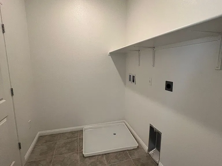 3137 Barnowl Way — Photo 37