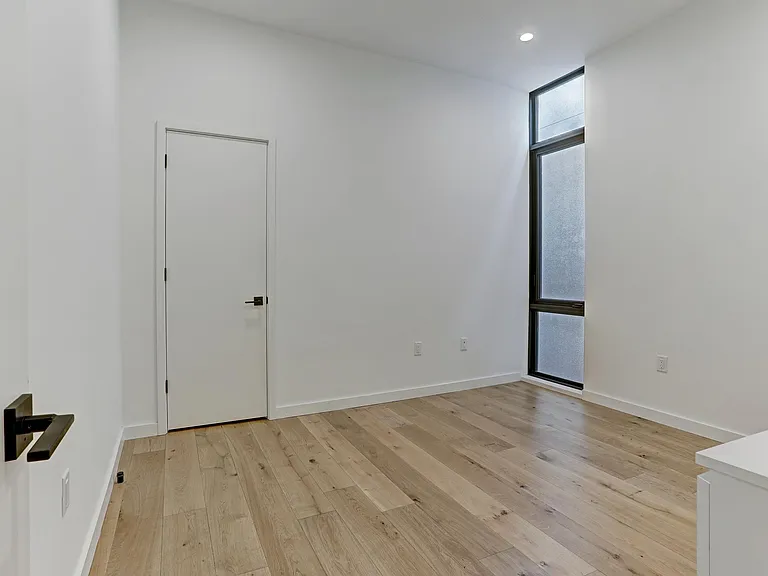1713 Bluebonnet Ln #D — Photo 15