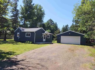 5 Canosia Rd, Esko, MN 55733