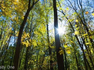 7150 Drexler Rd, Saint Clair, MI 48079