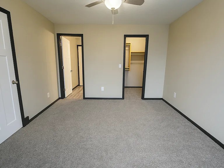 2106 E Village Estates Dr — Photo 7