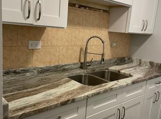 2341 Algonquin Pkwy APT 2, Rolling Meadows, IL 60008