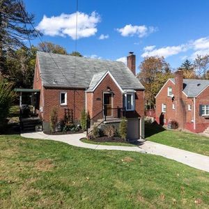 5818 Keystone Dr, Bethel Park, PA, 15102