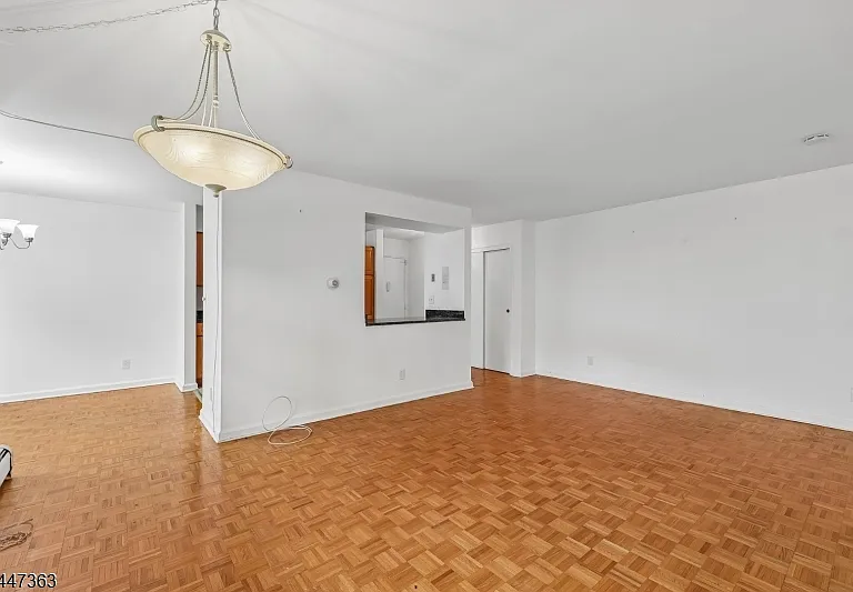 135-167 S Maple Ave #137-D — Photo 10