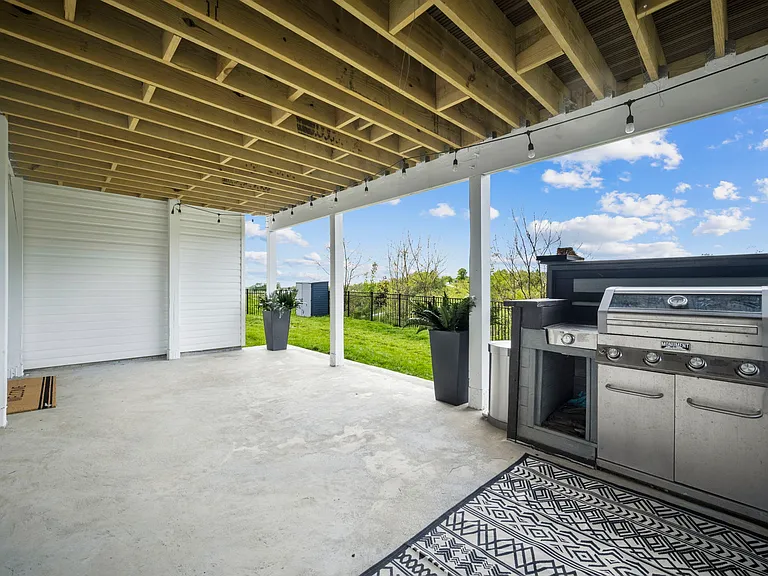 269 Lily Ridge Dr — Photo 33