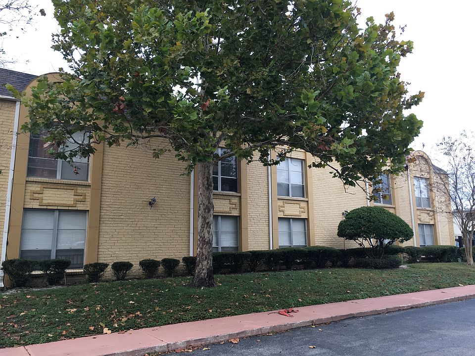 1st image of 3909 W Cleveland St APT 207