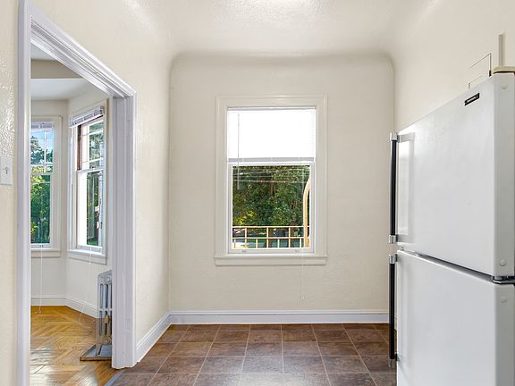 4th image of 650 Stanyan St APT 204