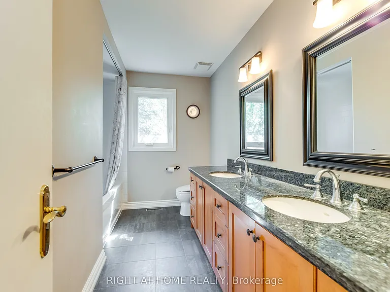 2175 Oneida Ct — Photo 25