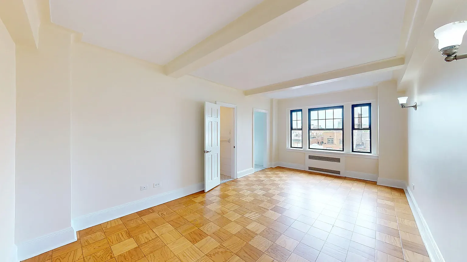 95 Christopher Street — Photo 2