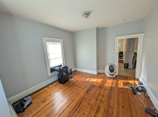61 Summer St #1A, Somerville, MA 02143