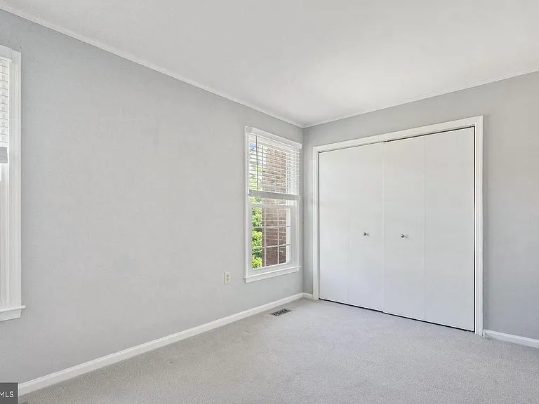 2522 S Arlington Mill Dr #D-4 — Photo 17