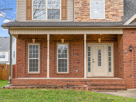 3rd image of 3493 Southwood Dr