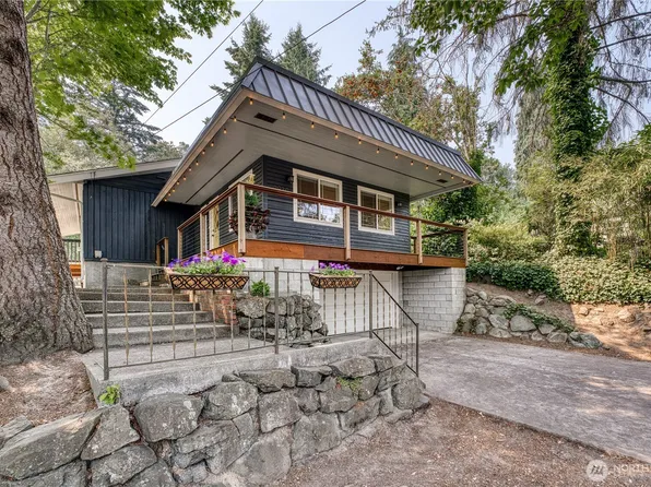 2930 Cascade Trail, Bremerton, WA 98310