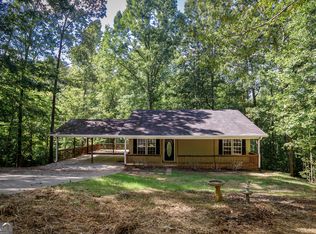 173 Hardwood Dr, Cleveland, GA