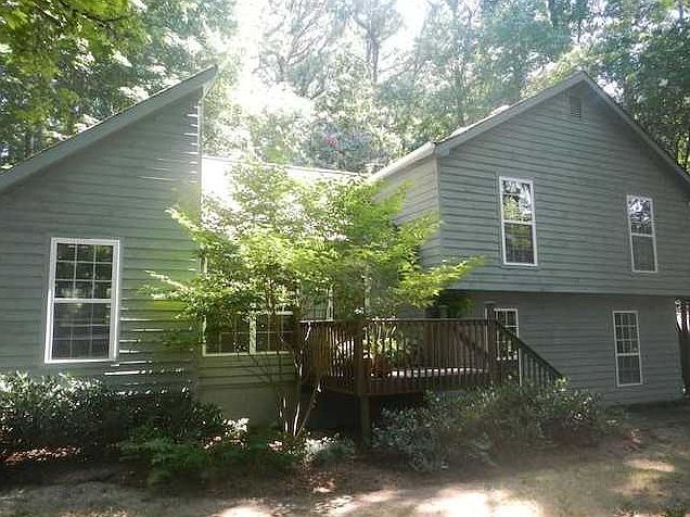 1st image of 683 Woodhaven Downs