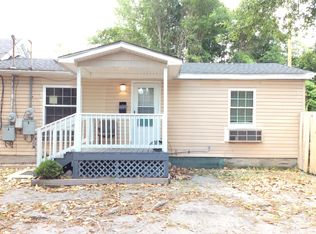 909 S 10th St #B, Wilmington, NC 28401