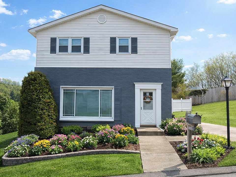 1st image of 817 3rd Ave