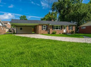 1010 W Recess Rd, Hanahan, SC 29410