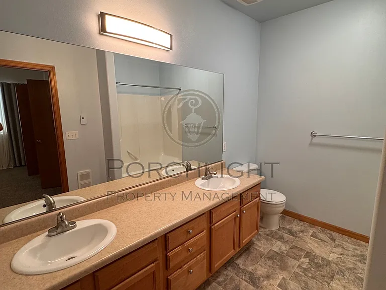 1305 Boon St #114 — Photo 11