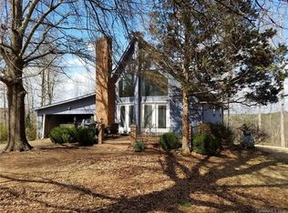 1390 Poplar Hill Rd, Conover, NC 28613