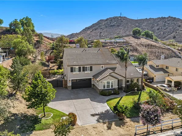 2830 Crestview Dr, Norco, CA 92860
