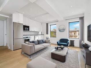 207 E 4th St #5A, New York, NY 10009