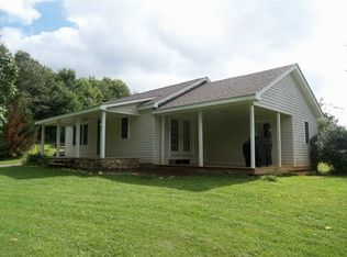 1764 Alum Ridge Rd NW, Willis, VA 24380