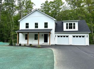 100 Secret Lake Rd, Athol, MA 01331