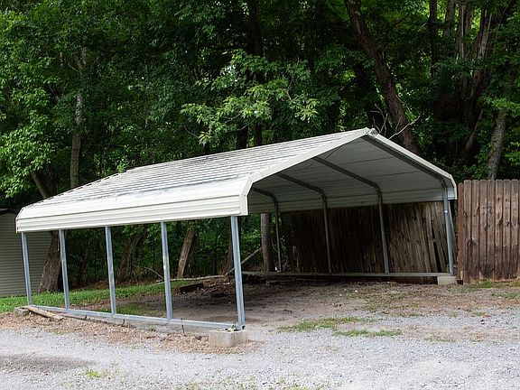 3rd image of 4201 Old Clarksville Pike