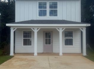 294 Meadows Ln #2-1/2, Gulfport, MS 39507