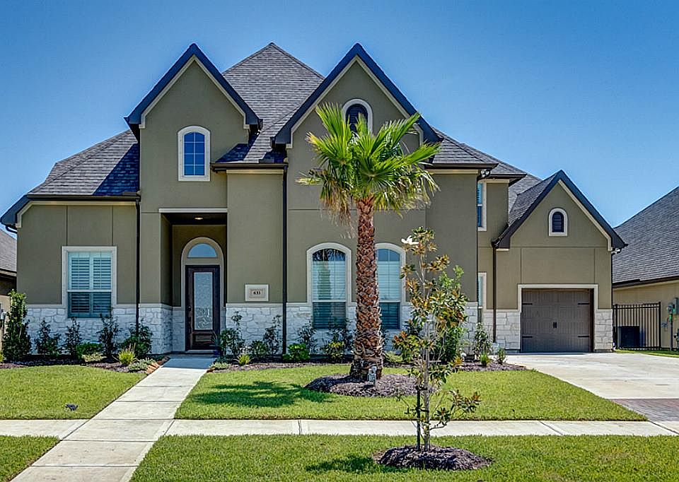 1st image of 633 Appia Dr