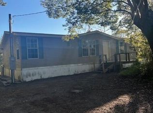 788 Keuka Rd, Hawthorne, FL 32640