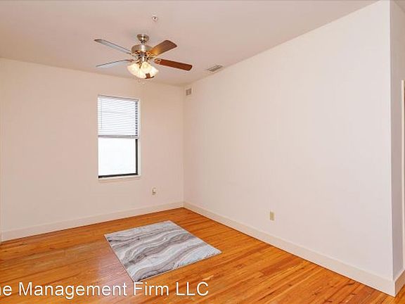 3rd image of 13 Harris St #205