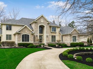 8238 Tillinghast Dr, Dublin, OH 43017