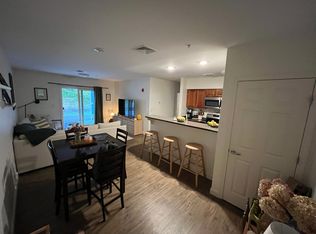 244 Main St #102, Epping, NH 03042