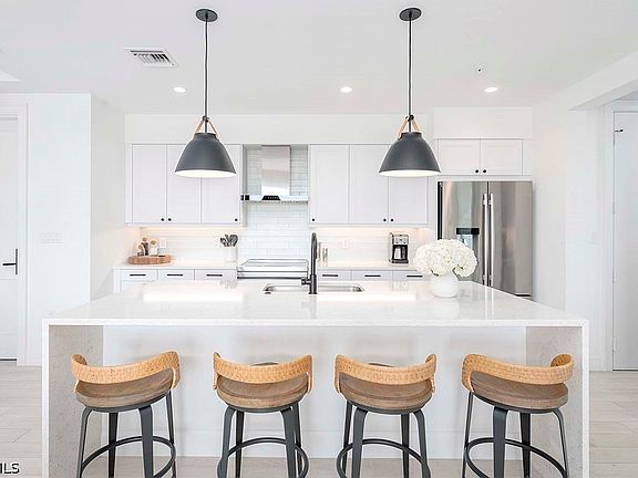 2nd image of 1111 Central Ave #403