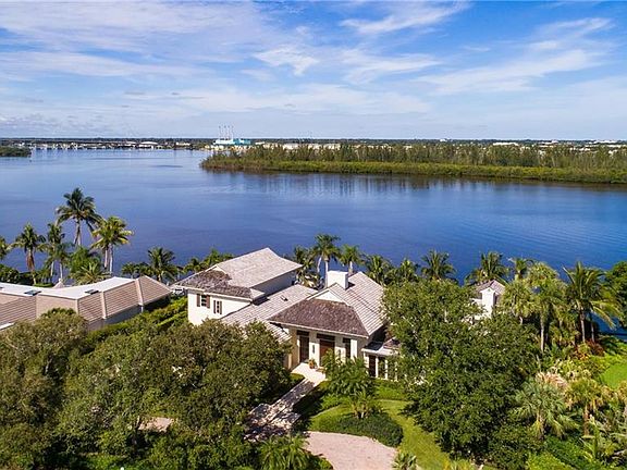 3rd image of 502 Bay Dr