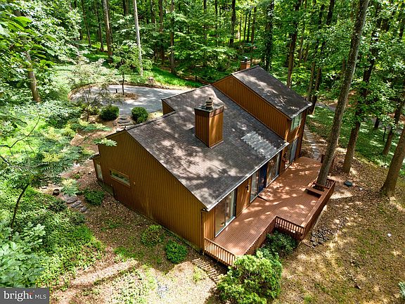 4th image of 11403 Lhasa Ln
