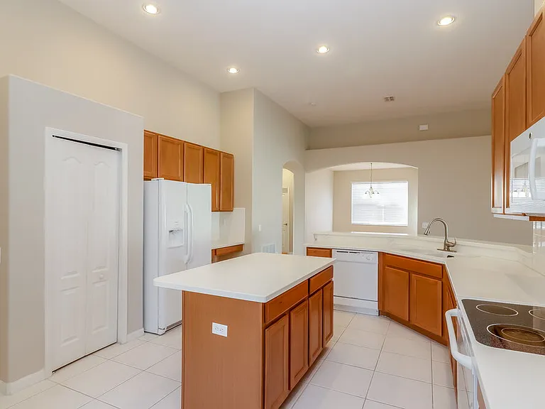 3731 Braemere Dr — Photo 6