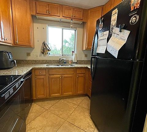 2nd image of 102 S Peninsula Dr APT 300