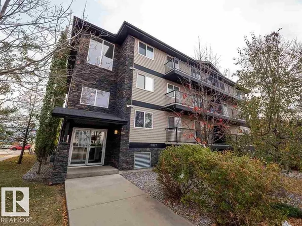 11827 105th St NW #3, Edmonton, AB T5G 2N1