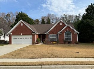 1245 Mulberry Mill Ln, Lawrenceville, GA 30043