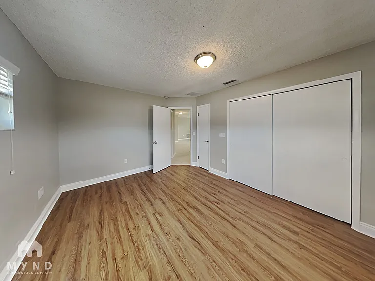 6339 Langston Ave — Photo 11