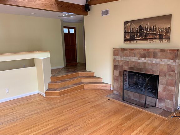 5th image of 22851 Macfarlane Dr