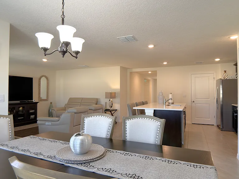 7011 SW 136th Ln — Photo 7