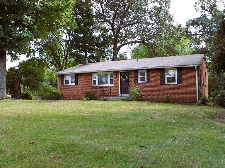 7713 Lorton Rd — Photo 1