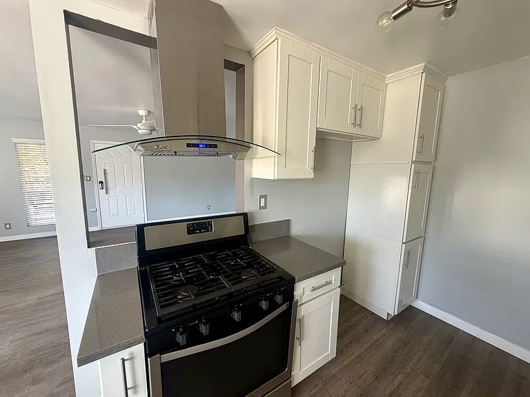 790 Mira Mar Ave #1 — Photo 6