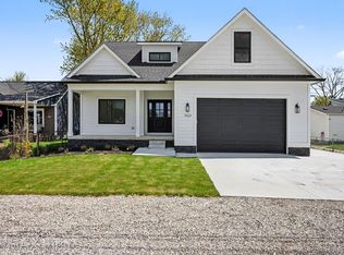 7424 Dyke Rd, Clay, MI 48001