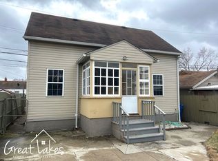 8416 Orchard Ave, Warren, MI