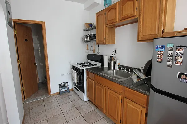 Rented by Bedford 6 Real Estate | media 16